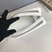 Louis Vuitton LV Soft Trunk Messenger Bags White Epi Leather M44478  - 5