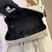 Louis Vuitton LV Runway Bags White Taurillon Leather M44483  - 4