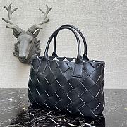 Bottega Veneta Intrecciato Weave Large Leather Tote Bag Black  - 3
