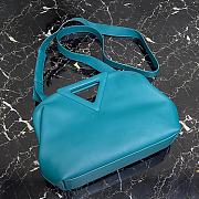 Bottega Veneta Point Bag In Nappa Leather 03  - 4