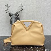 Bottega Veneta Point Bag In Nappa Leather 07 - 1