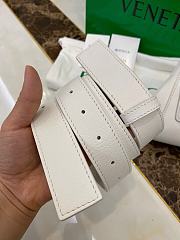 Bottega Veneta Mini Belt Bag In White Textured Leather 631117  - 5