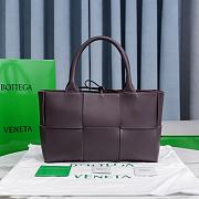 Bottega Veneta Small Arco Intrecciato Leather Tote Bag 09  - 6