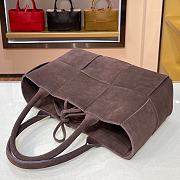 Bottega Veneta Small Arco Intrecciato Leather Tote Bag 11  - 5