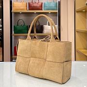 Bottega Veneta Small Arco Intrecciato Leather Tote Bag 12  - 6