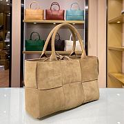 Bottega Veneta Small Arco Intrecciato Leather Tote Bag 12  - 5
