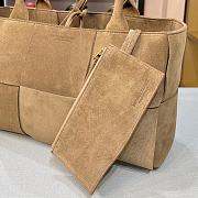 Bottega Veneta Small Arco Intrecciato Leather Tote Bag 12  - 2