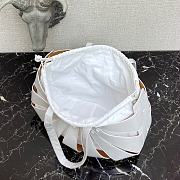 Bottega Veneta The Shell Bag 03  - 6