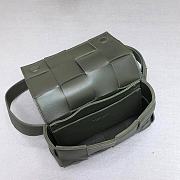 Bottega Veneta The Belt Cassette Bag 04  - 5