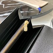 Louis Vuitton Sarah Wallet Monogram M80726  - 5