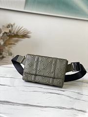 Louis Vuitton Trunk Slingbag Khaki M57952 - 1