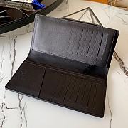 Louis Vuitton Brazza Wallet M69038  - 4