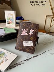 Louis Vuitton Small Ring Agenda Cover Monogram Doorman LV Silk Screen R20005  - 1