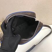 Louis Vuitton Danube Slim Bag Epi Monogram M51459  - 3