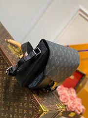 Louis Vuitton New Messenger M30746  - 5
