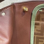 FENDI Peekaboo X-Lite Large Green leather bag 8BN304  - 6