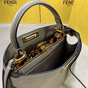 FENDI Peekaboo Iseeu Medium Gray leather bag   - 6