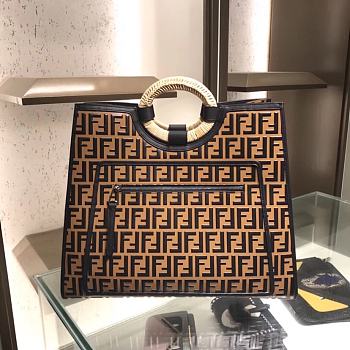 Fendi Runway shopping bag in leather with embossed FF logo 