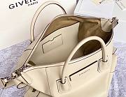 Givenchy medium Antigona soft bag in smooth white leather BB50F2B11E-001 size 45cm - 5