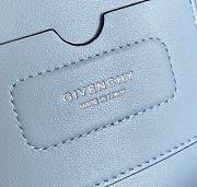 Givenchy medium Antigona soft bag in smooth light blue leather BB50F2B11E-001 size 45cm - 6