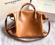 Givenchy medium Antigona soft bag in smooth brown leather BB50F2B11E-001 size 45cm - 4