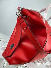 Givenchy medium Antigona soft bag in smooth light red leather BB50F2B11E-001 size 45cm - 6