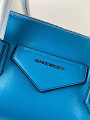Givenchy medium Antigona soft bag in smooth blue leather BB50F2B11E-001 size 45cm - 6
