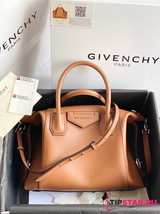 Givenchy small Antigona soft bag in smooth brown leather BB50F3B0WD-662 size 30cm - 1