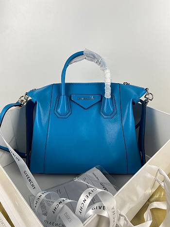 Givenchy small Antigona soft bag in smooth blue leather BB50F3B0WD-662 size 30cm
