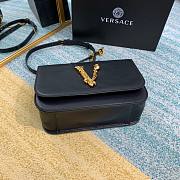 Versace Vertus shouder bag in black DBFG985 size 24cm - 5