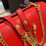 Versace Vertus shouder bag in red DBFG985 size 24cm - 2