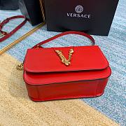 Versace Vertus shouder bag in red DBFG985 size 24cm - 4