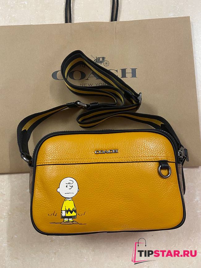 Coach | Peanuts x Coach graham crossbody with charlie brown C4026 size 24cm - 1