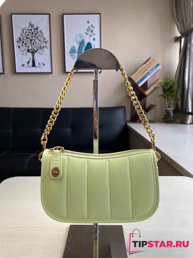 Coach | Swinger 20 with quilting in pale lime C3490 - 1