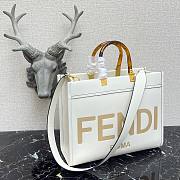 Fendi sunshine medium in white 8BH386ABVLF0K7E size 36cm - 4