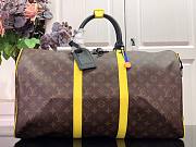 Louis Vuitton Keepal Bandoulière 50 florescent yellow M45866 size 50cm - 1