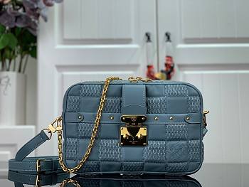 Louis Vuitton Troca MM H27 in blue M59111 size 25.5cm