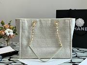 Chanel Medium deauville shopping tote bag in white size 34cm - 2