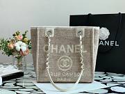 Chanel Small deauville shopping tote bag in irovy size 28cm - 1