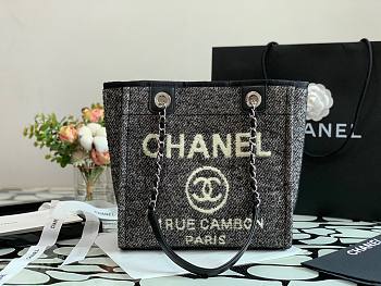 Chanel Small deauville shopping tote bag in black size 28cm