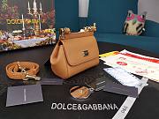 D&G dauphine leather Sicily bag in brown size 16cm - 2