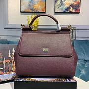 D&G dauphine leather Sicily bag in purple size 28cm - 1
