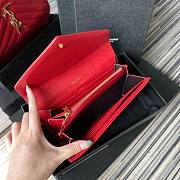 YSL Monogram large flap wallet in grain de poudre embossed red leather size 19cm - 5
