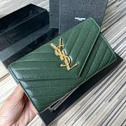 YSL Monogram large flap wallet in grain de poudre embossed green leather size 19cm - 1