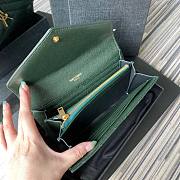 YSL Monogram large flap wallet in grain de poudre embossed green leather size 19cm - 4