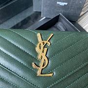 YSL Monogram large flap wallet in grain de poudre embossed green leather size 19cm - 6