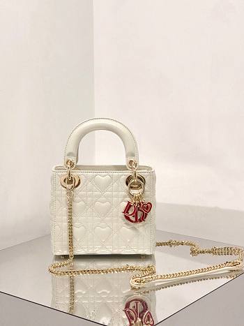 Dior mini Dioramour lady bag white cannage lambskin with heart motif size 17cm
