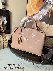 LV Petit palais monogram empreinte leather in beige M58916 29cm - 1