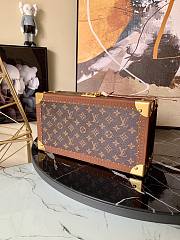 LV 8 watch case monogram canvas in brown leather (nude) M47641 35cm - 3