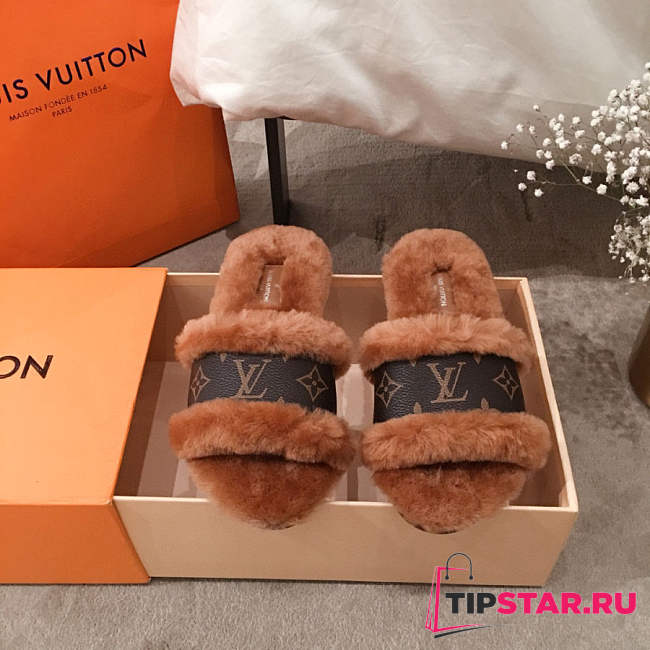 LV Fur Sandal In Light Brown - 1